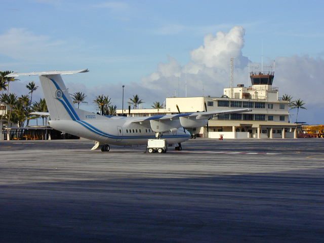 N702GG in front of terminal